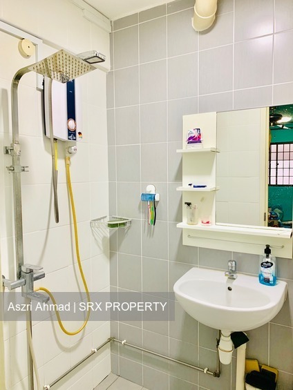 Blk 529 Jurong West Street 52 (Jurong West), HDB 5 Rooms #210715461